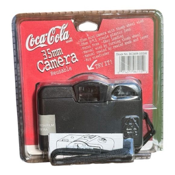Vintage Coca-Cola 35mm Camera NIB NWT - Picture 2 of 2